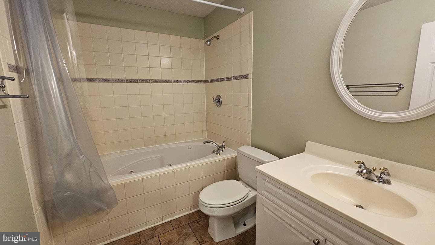 23188 Cherry Hill Court photo 39
