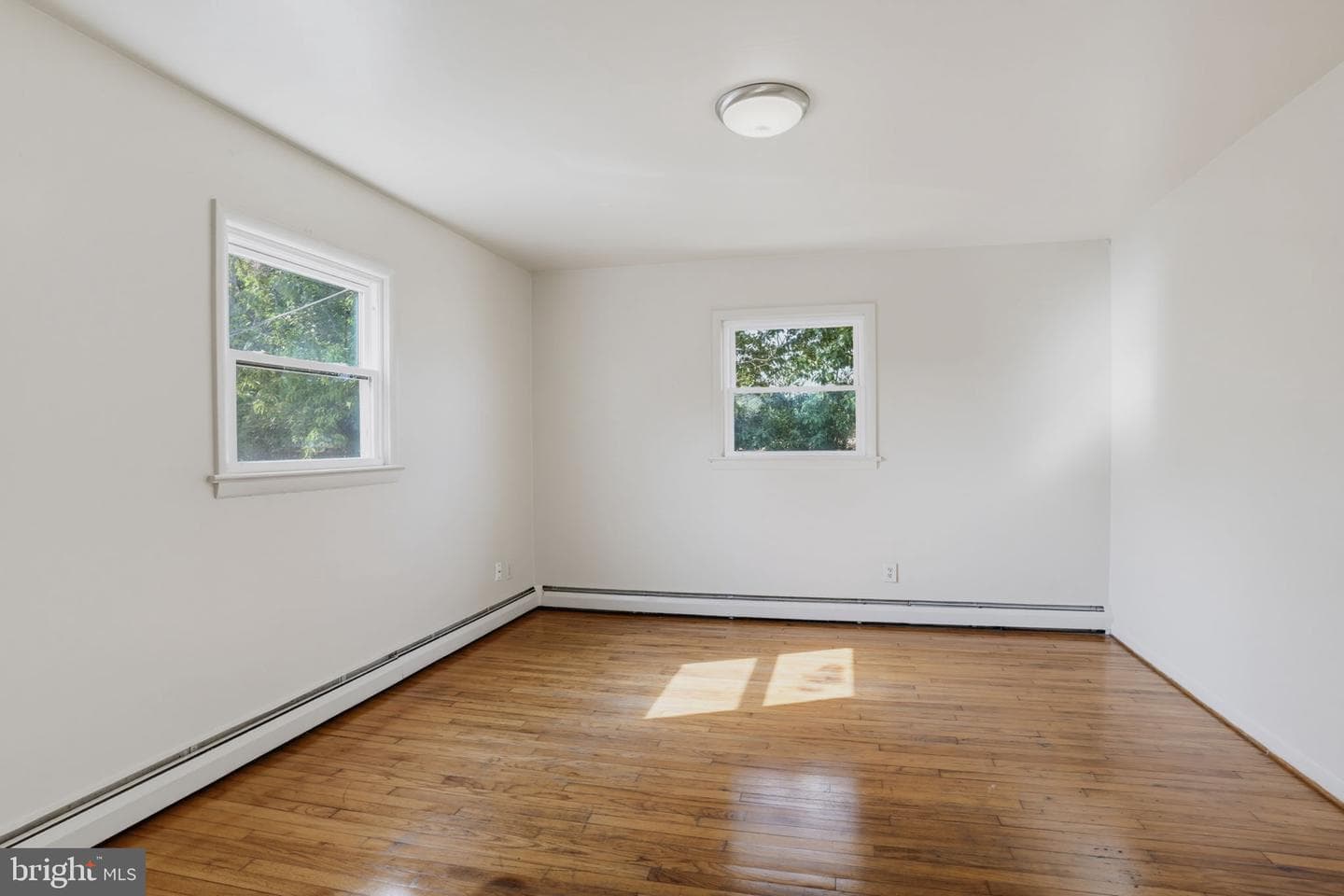 16320 Point Lookout Road photo 6