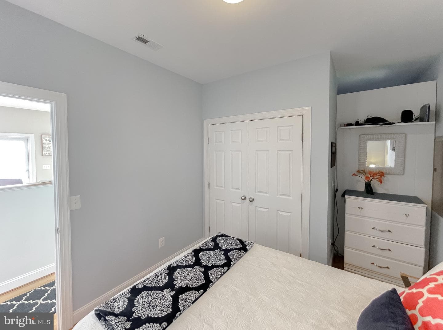 15370 Holly Drive photo 9