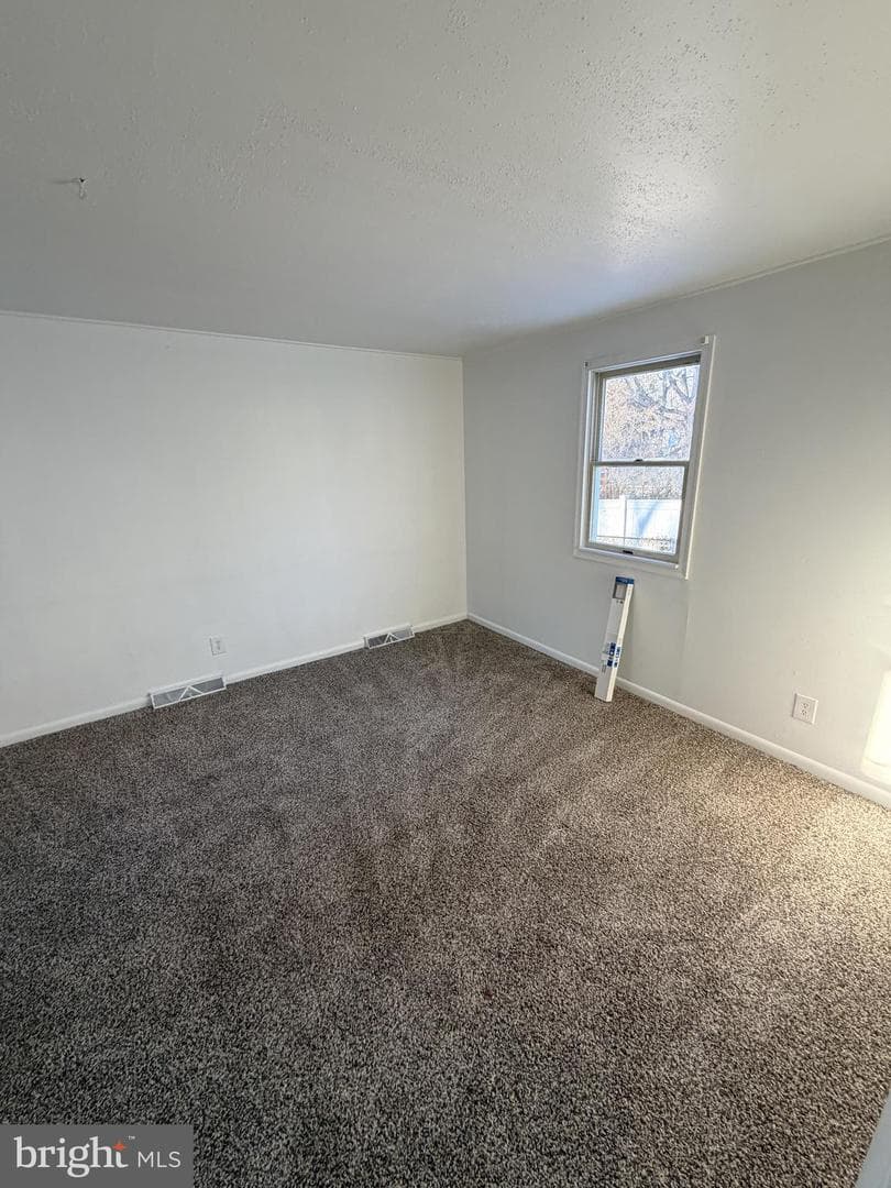 46627 Yorktown Road photo 16