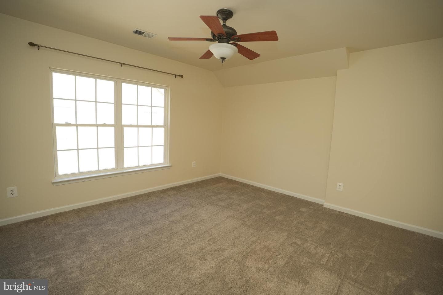 23422 Camellia Court photo 34