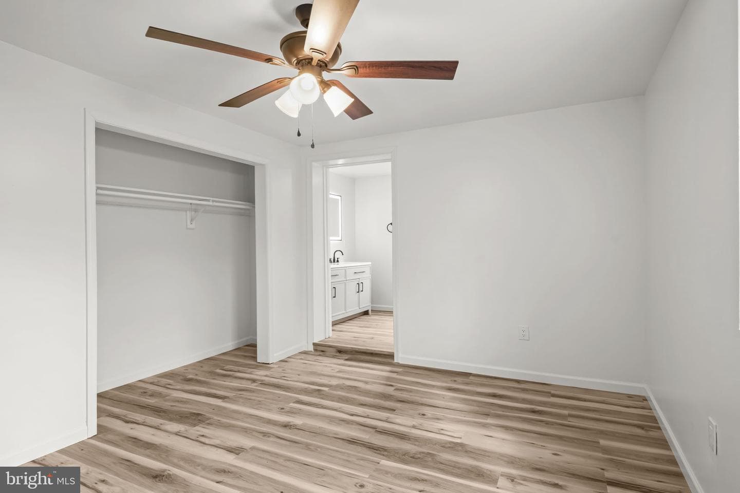 19717 Oak Court photo 12