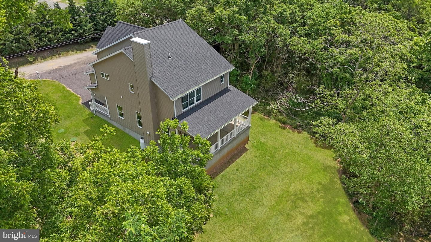 23131 Meadow Road photo 3