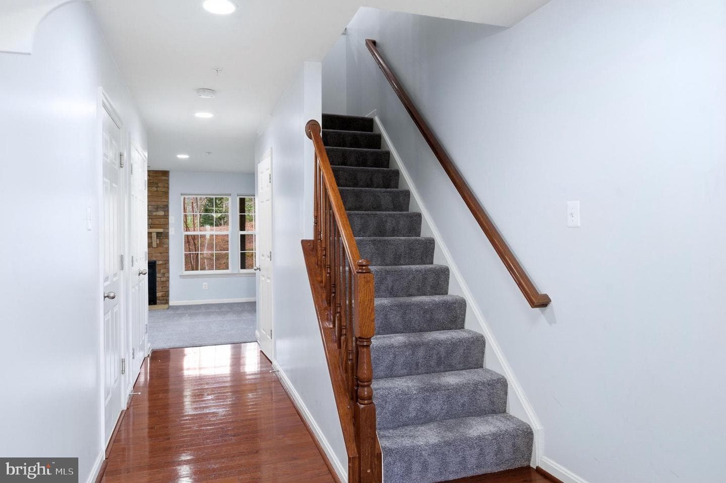 45425 Monterey Lane photo 4
