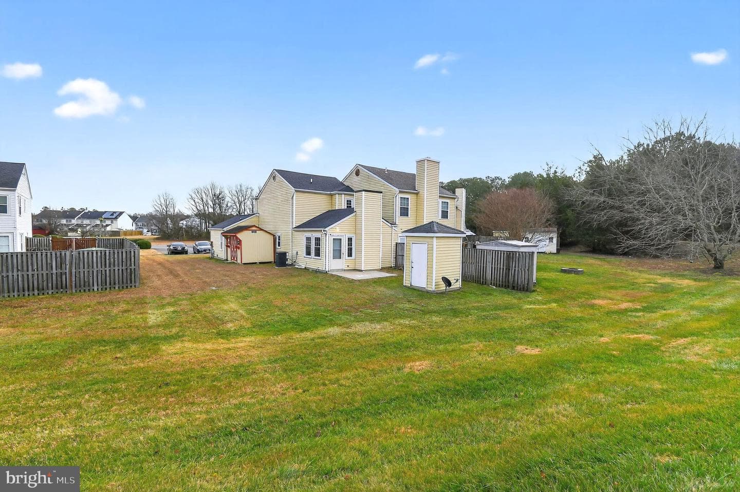 22045 Saint Gabriels Circle photo 9