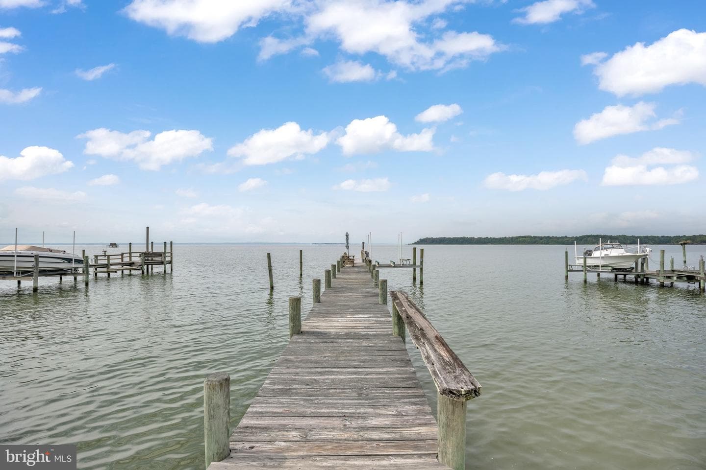 20798 Waterside Drive photo 11