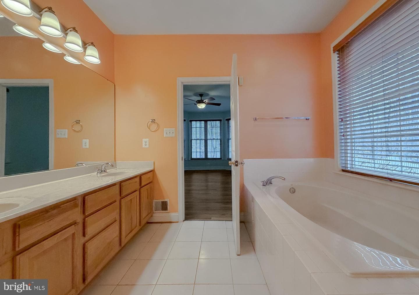 24646 Apple Sauce Lane photo 37