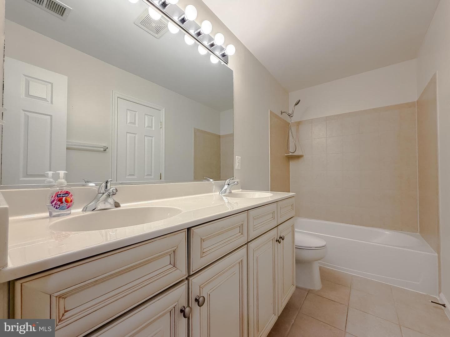 23380 Verbena Lane photo 40