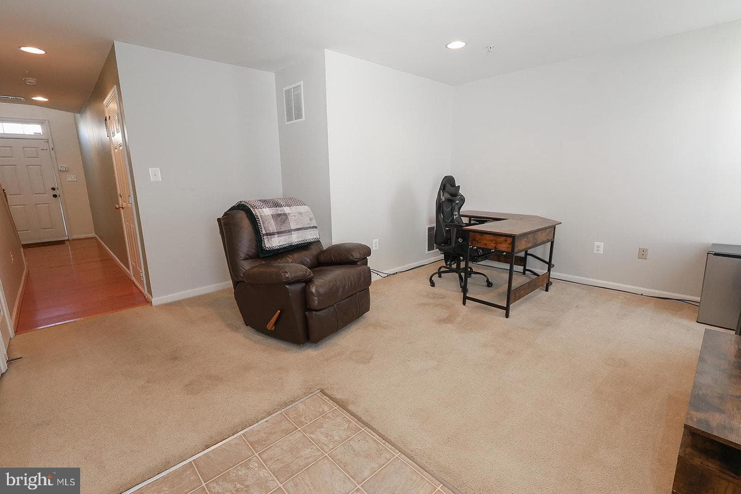 21355 Jettison Drive photo 5