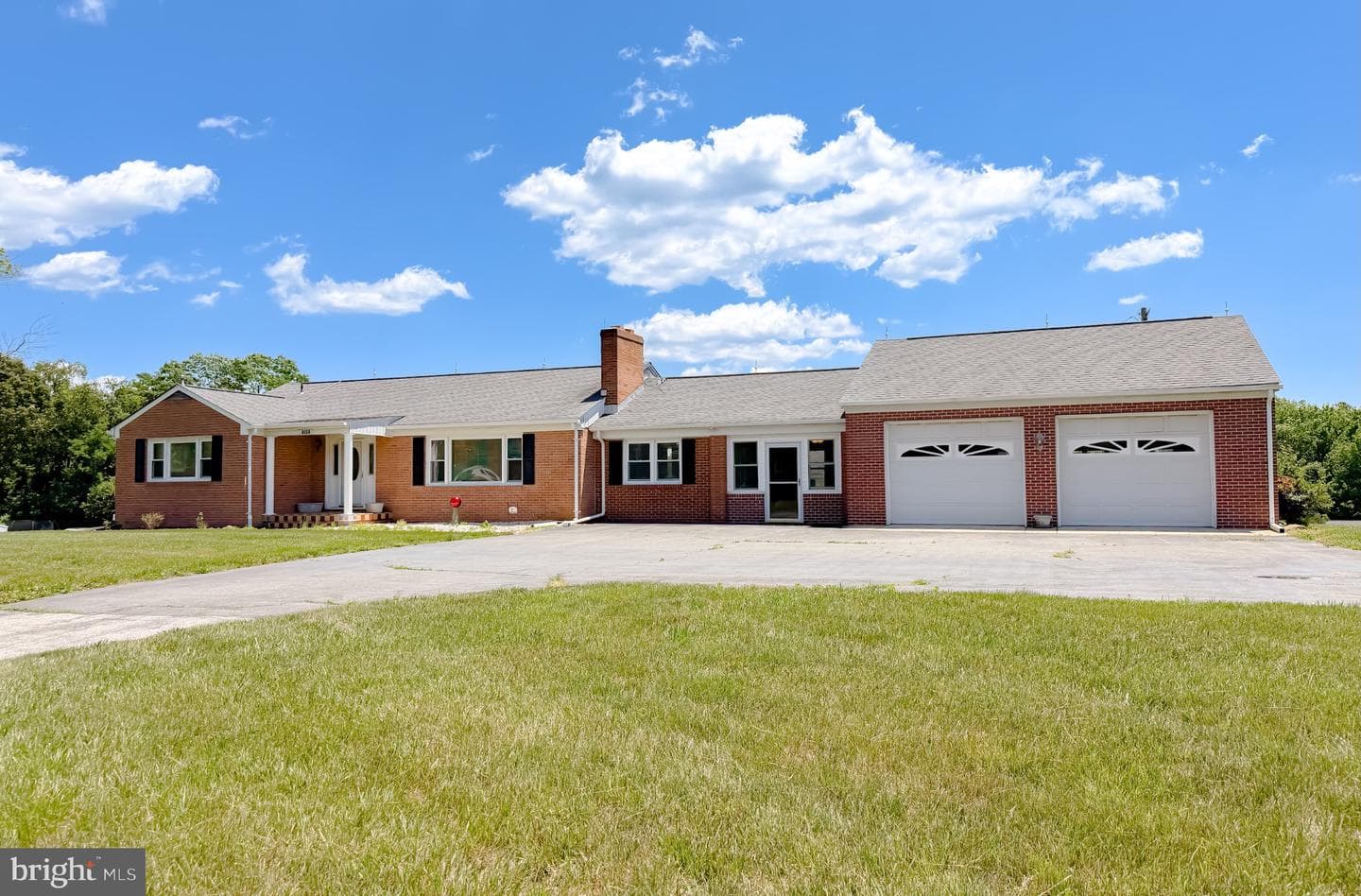 23230 Colton Point Road, Avenue