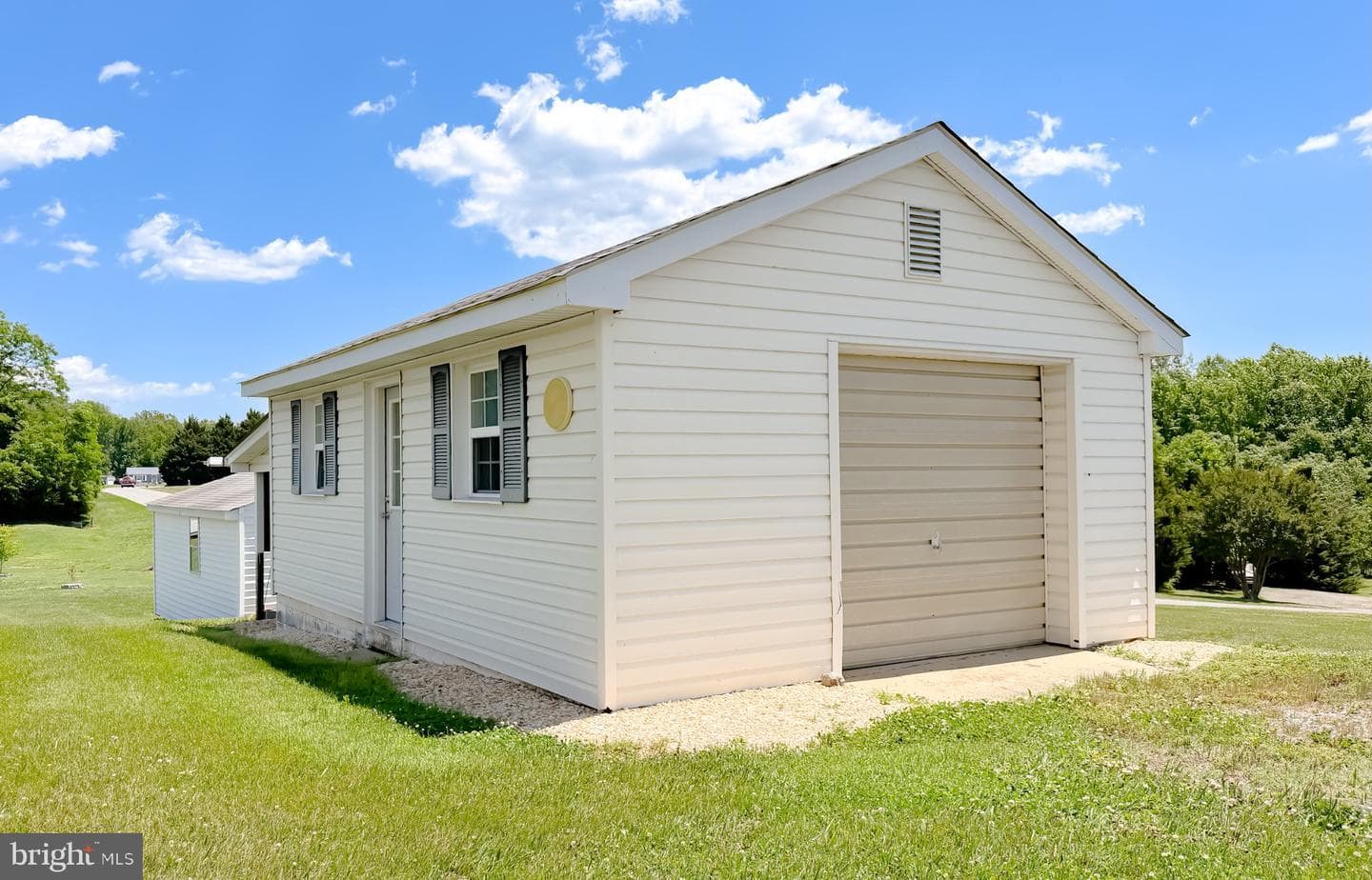 23230 Colton Point Road photo 4