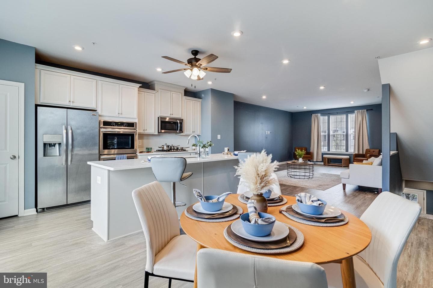 44315 Azalea Way photo 4