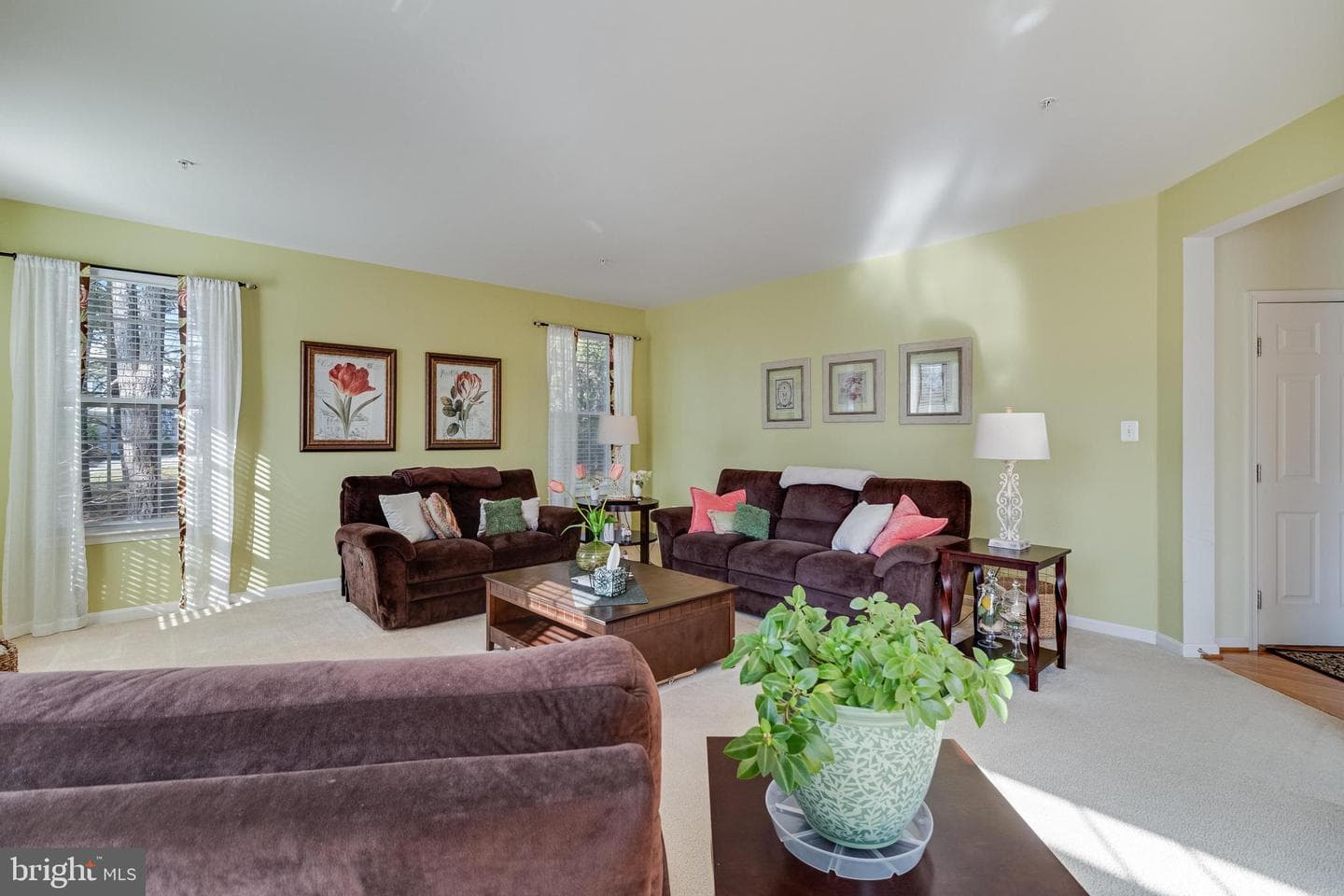 23345 Sugarbush Street photo 15