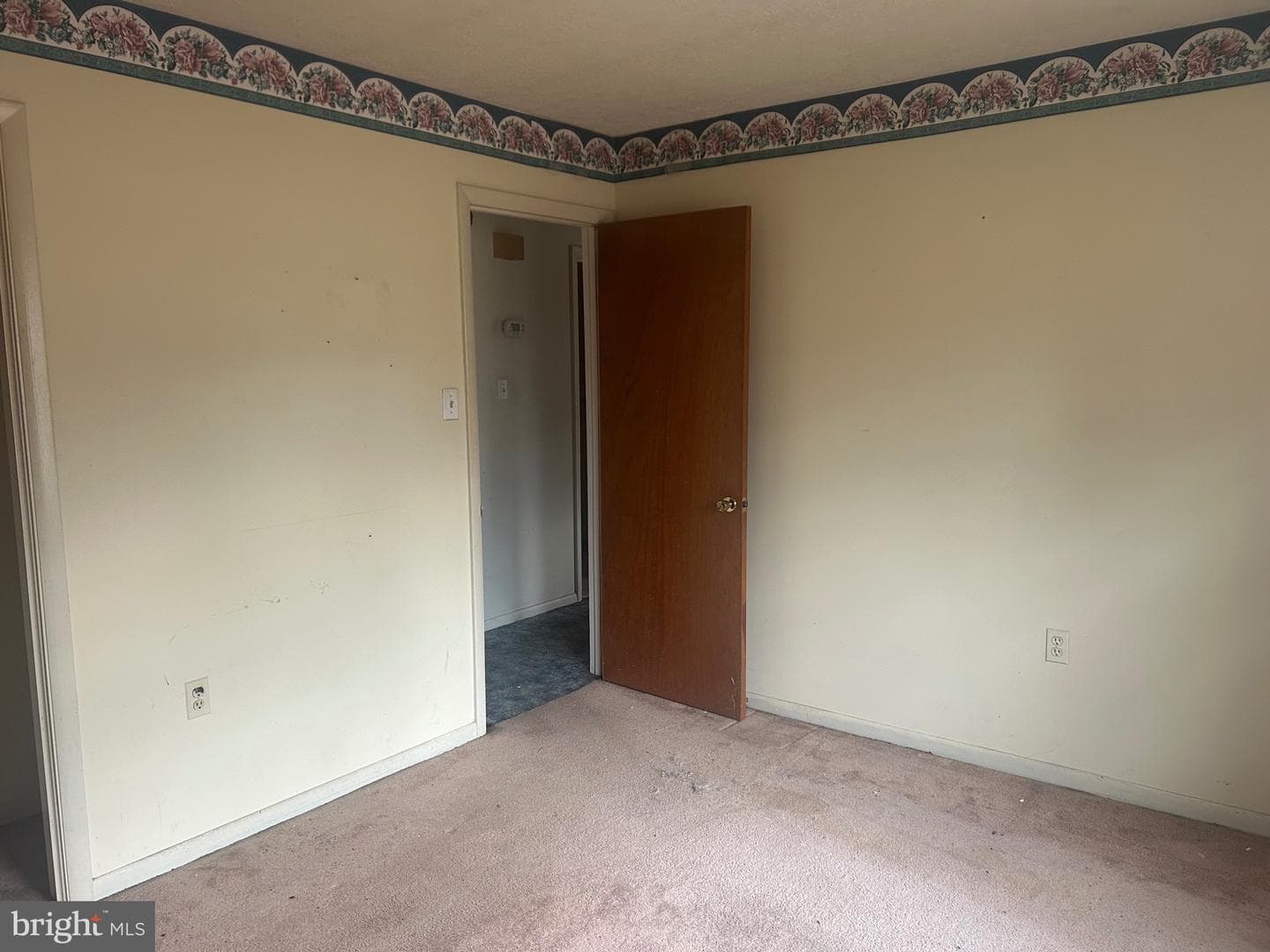 37676 Beverly Drive photo 2