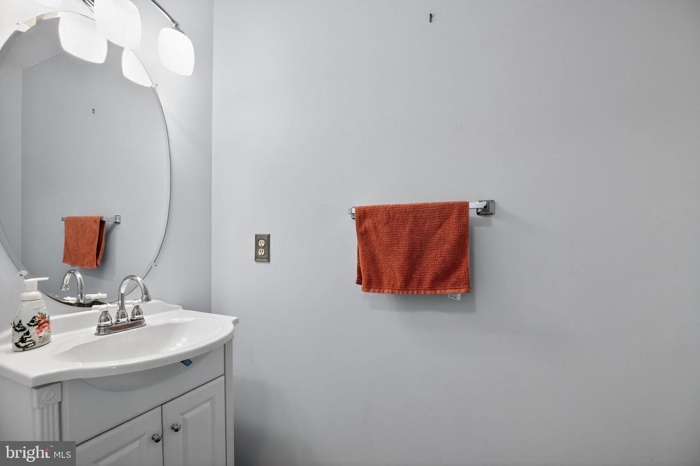 22136 Snapdragon Court photo 17