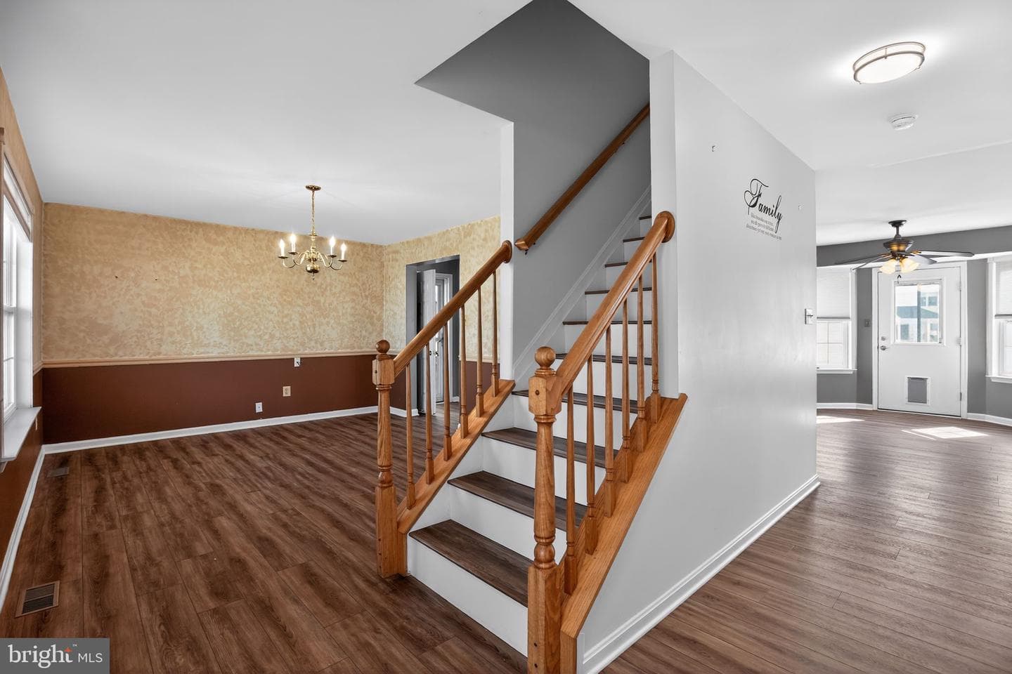 22136 Snapdragon Court photo 4