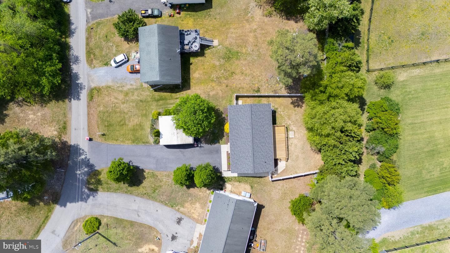 23260 Hilltop Drive photo 38