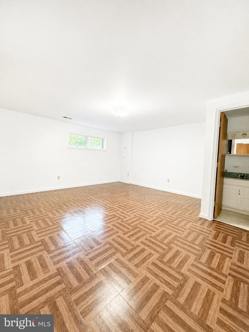 22424 Greenview Court photo 35