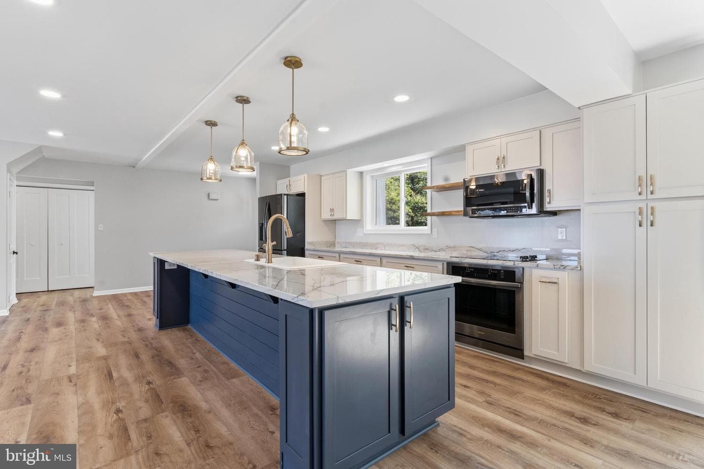23480 River Hill Court photo 10