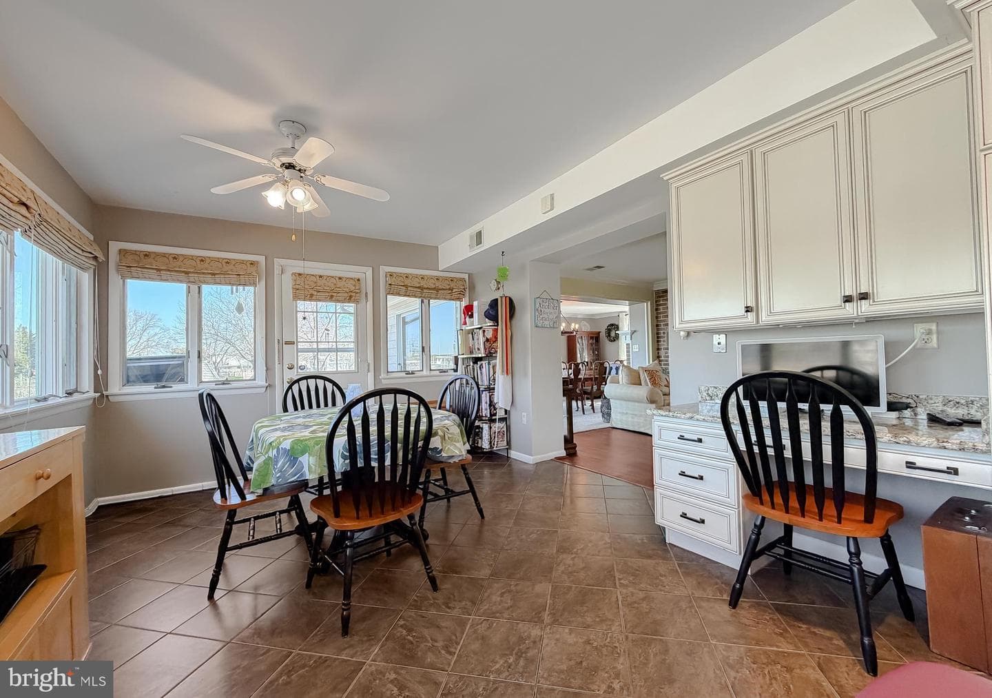 49716 Airedele Road photo 32