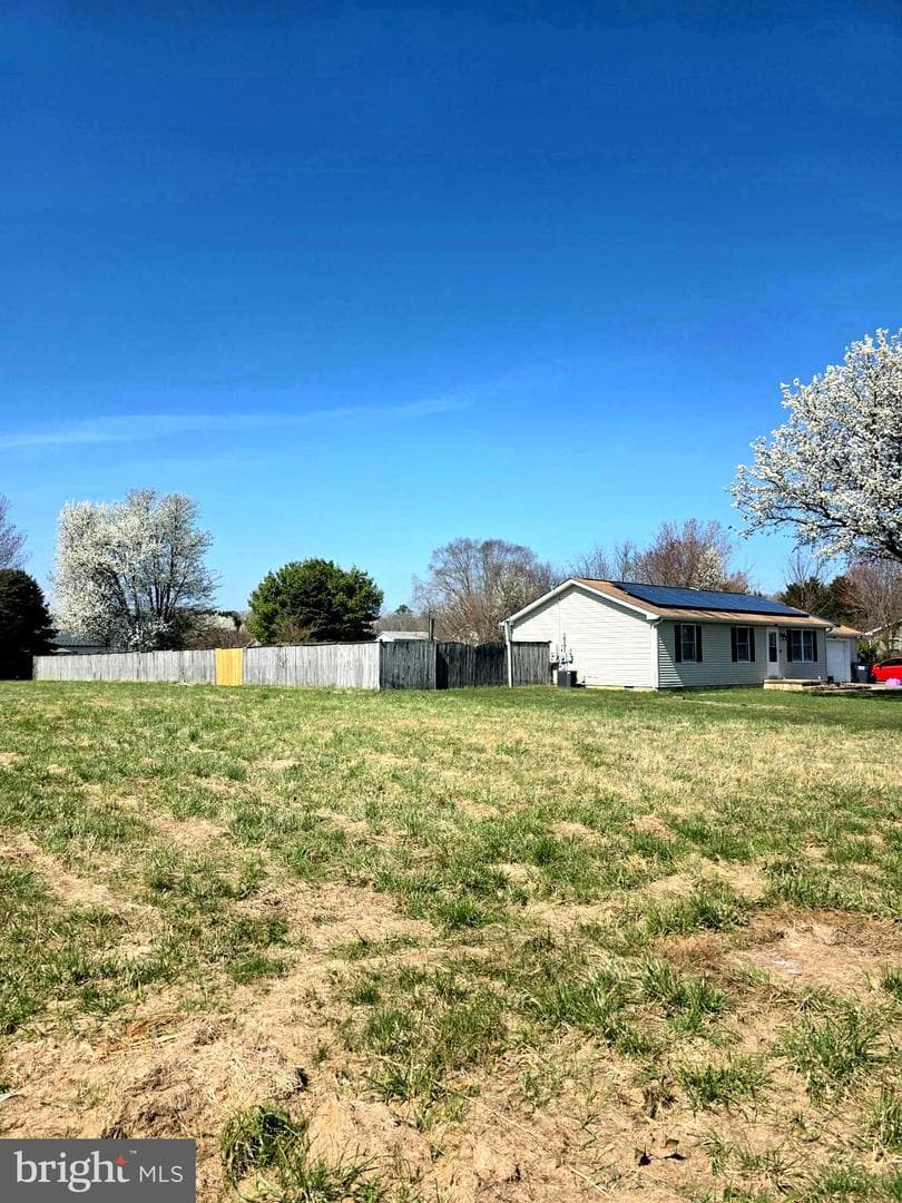 21701 Tammie Drive photo 2