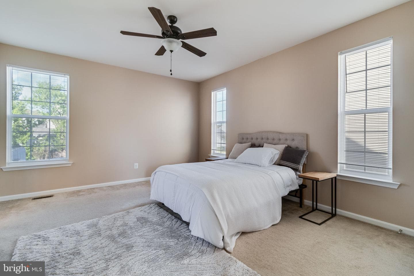 22277 Scott Circle photo 7