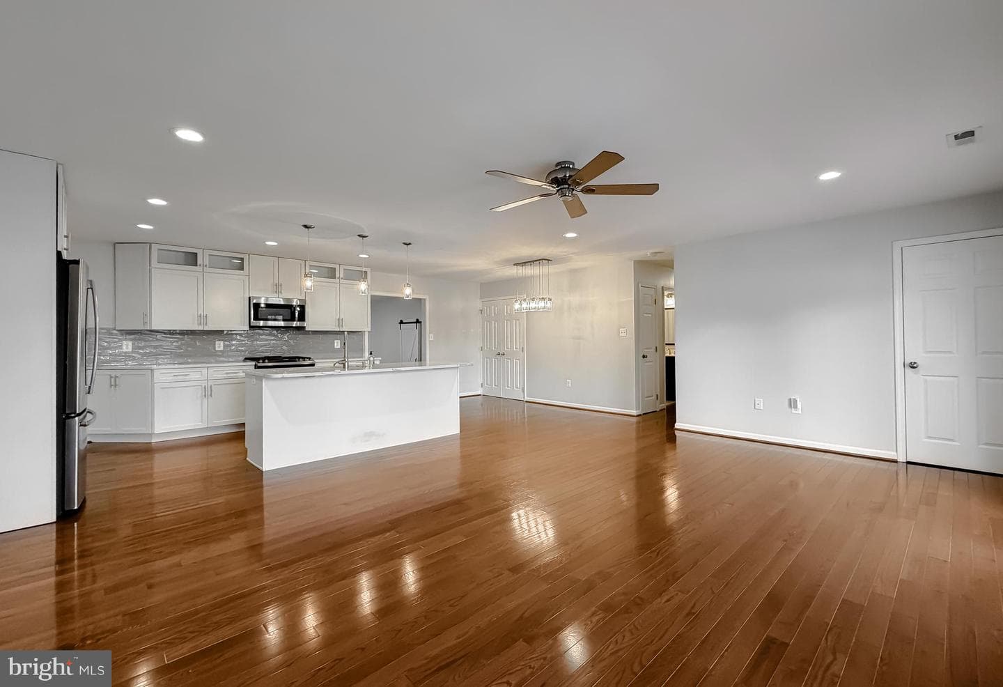 44939 Shore Drive photo 10