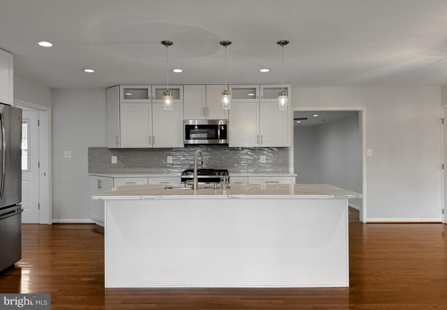 44939 Shore Drive photo 12
