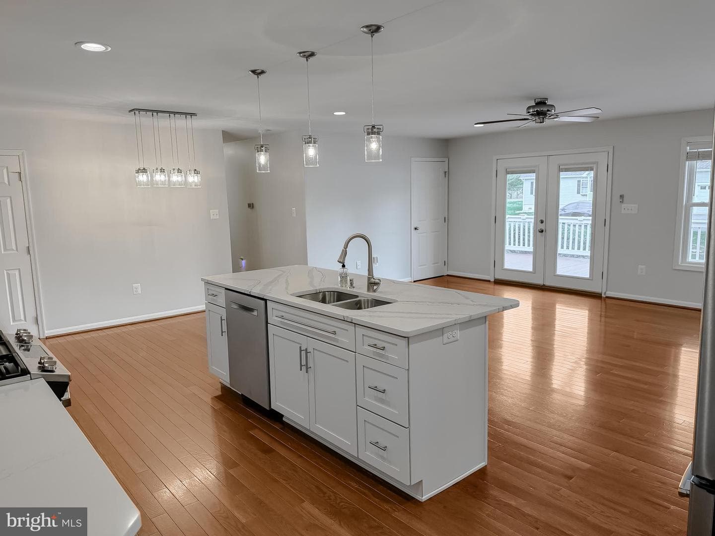 44939 Shore Drive photo 8