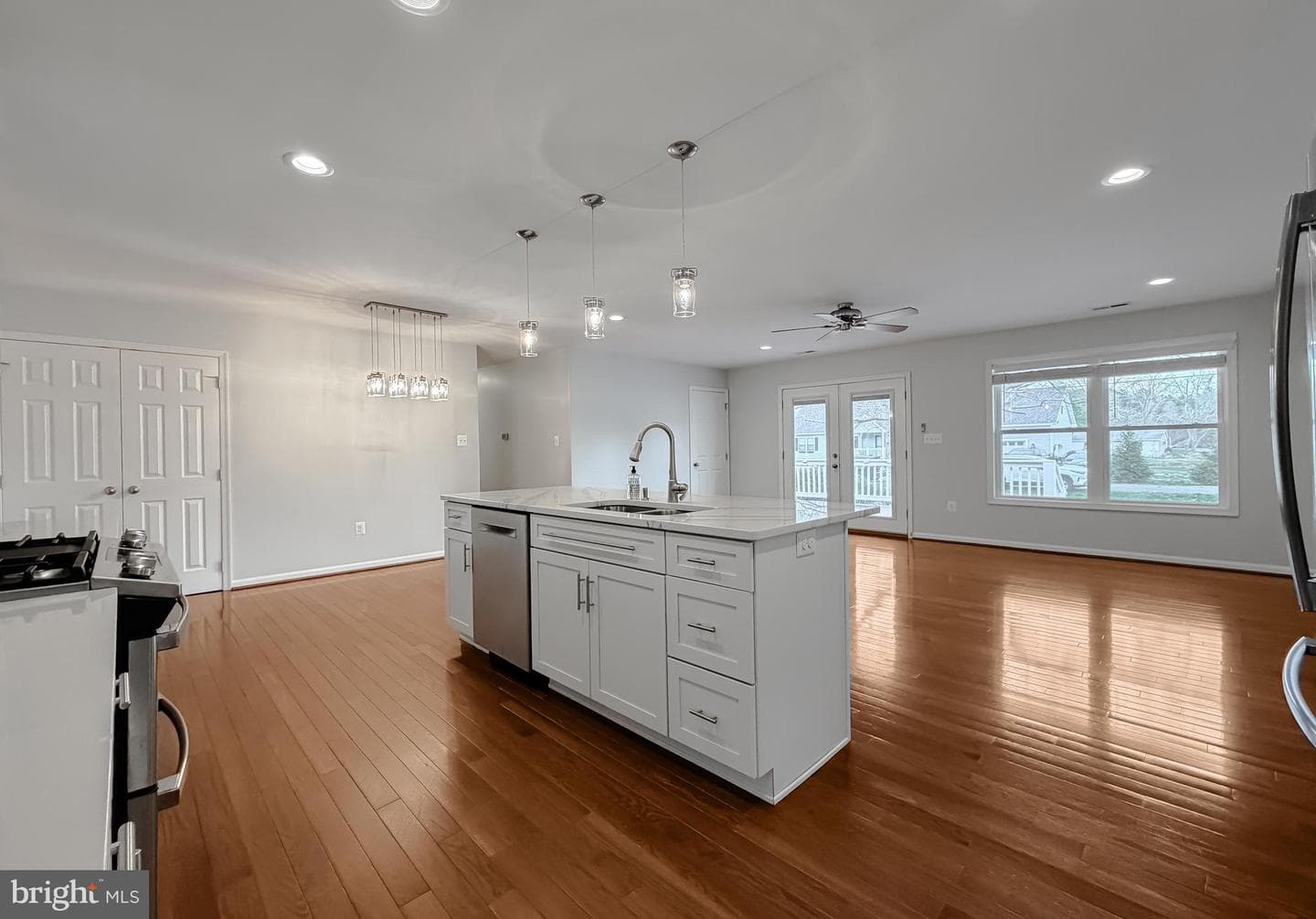 44939 Shore Drive photo 9