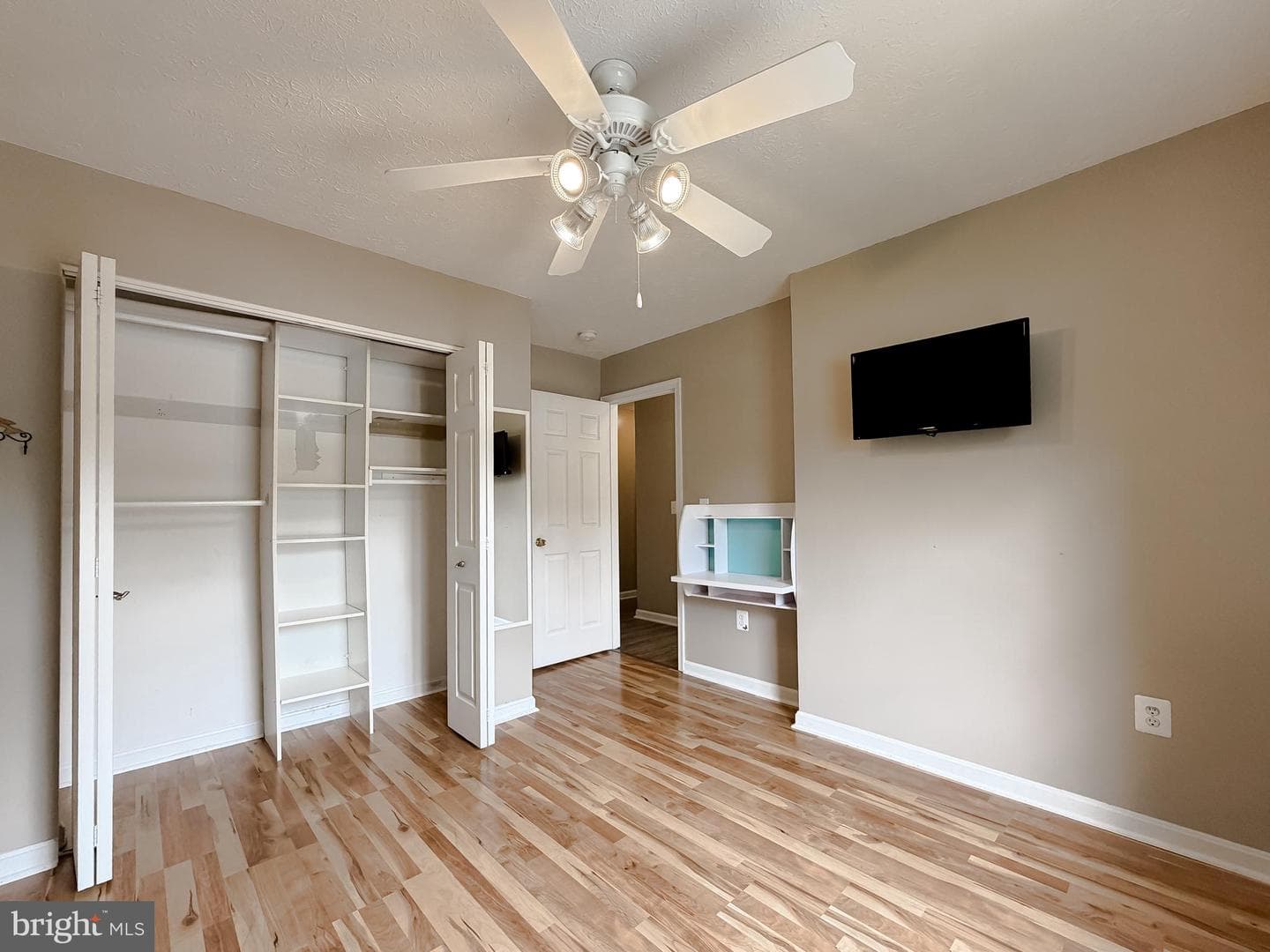 23801 Mcintosh Road photo 23