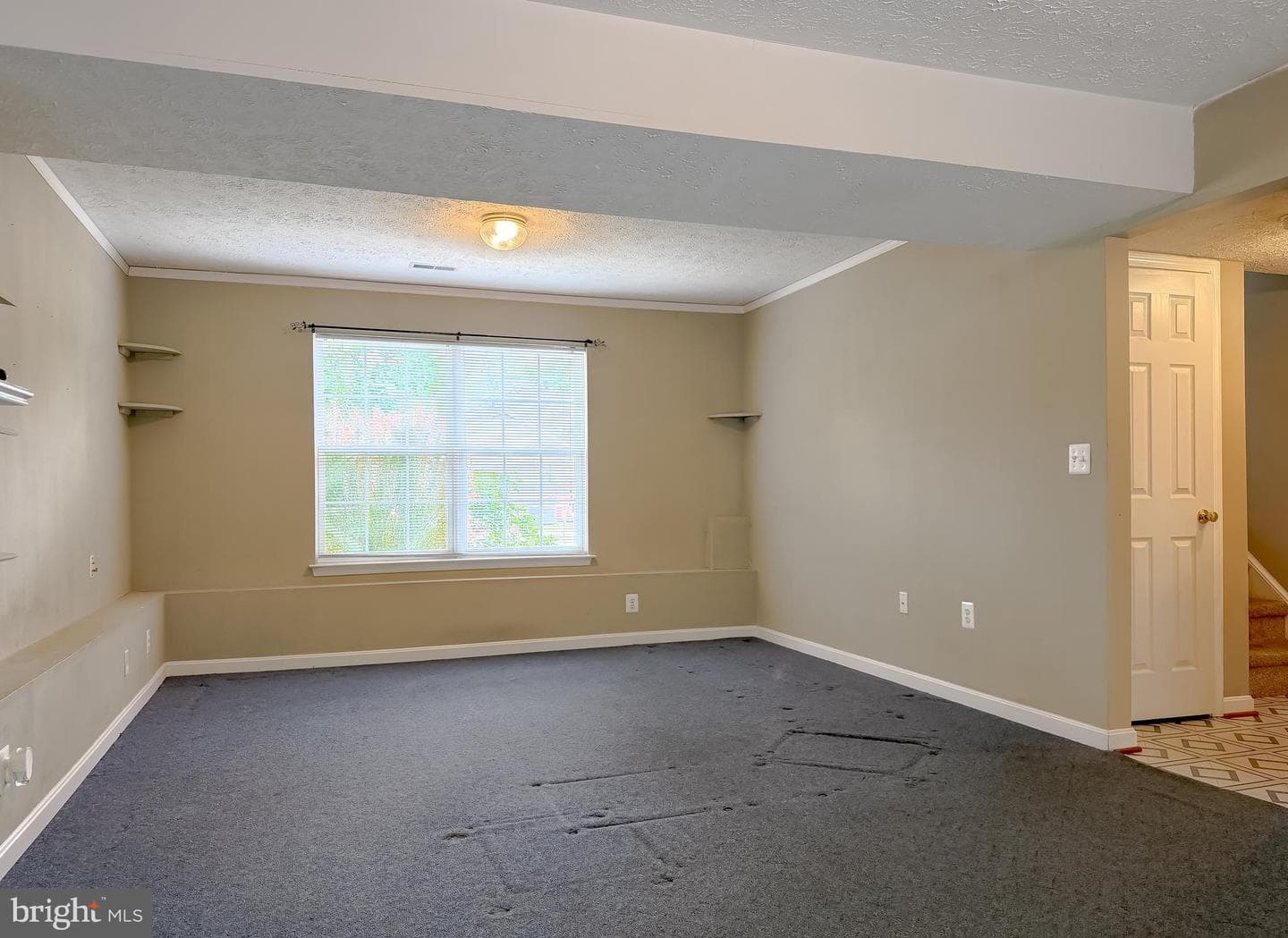 23801 Mcintosh Road photo 8