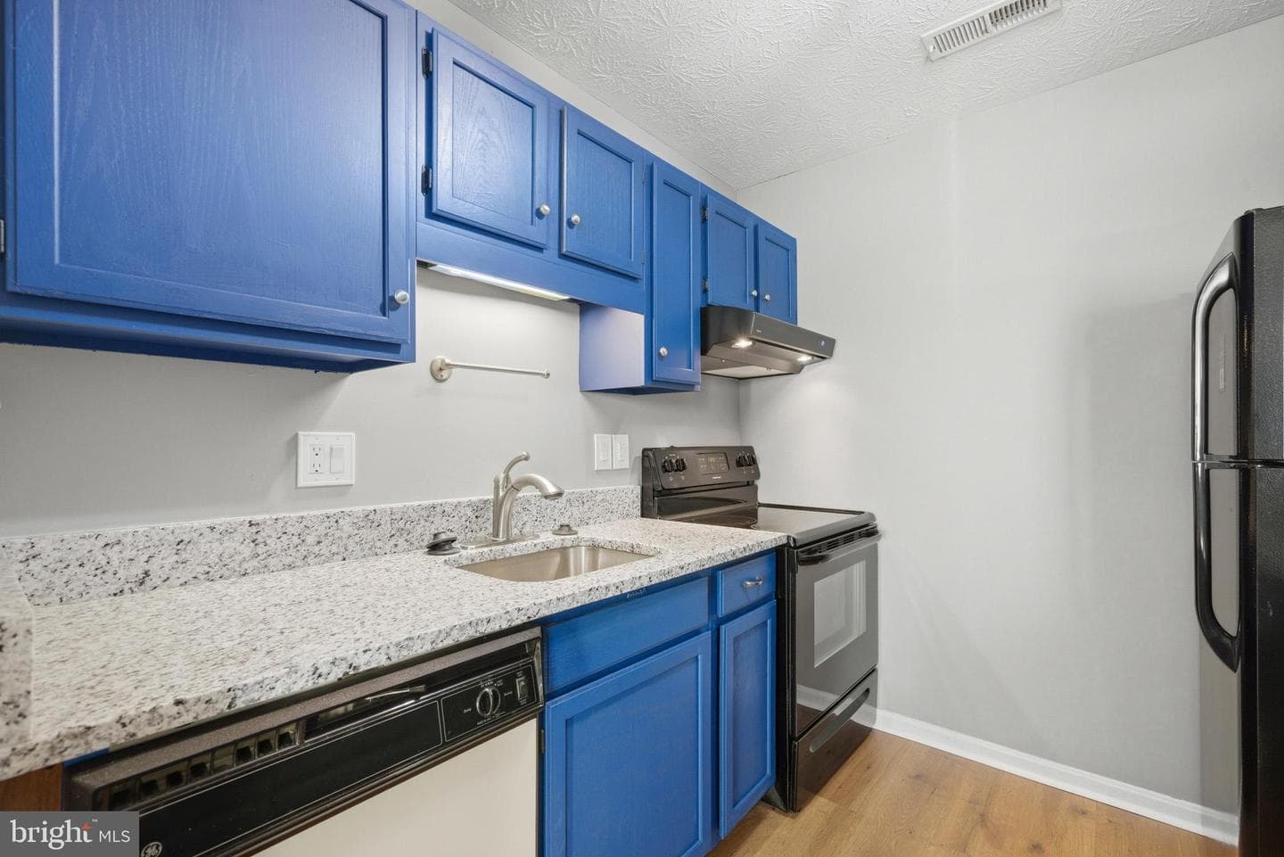 23242 Rosewood Court #1069 photo 11