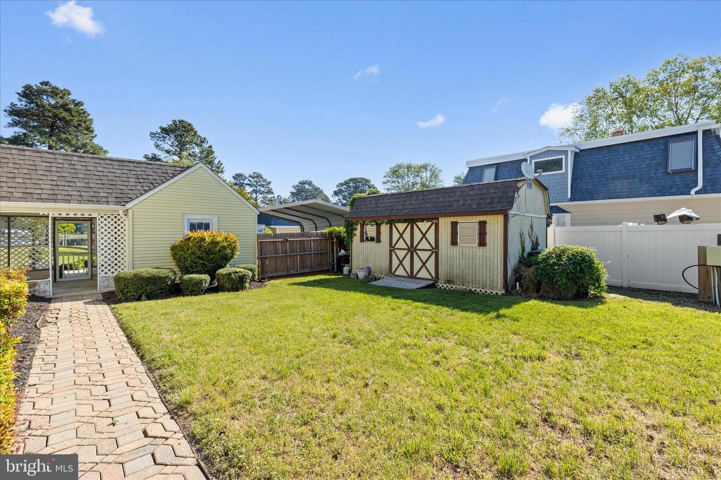 38085 Beach Road photo 35