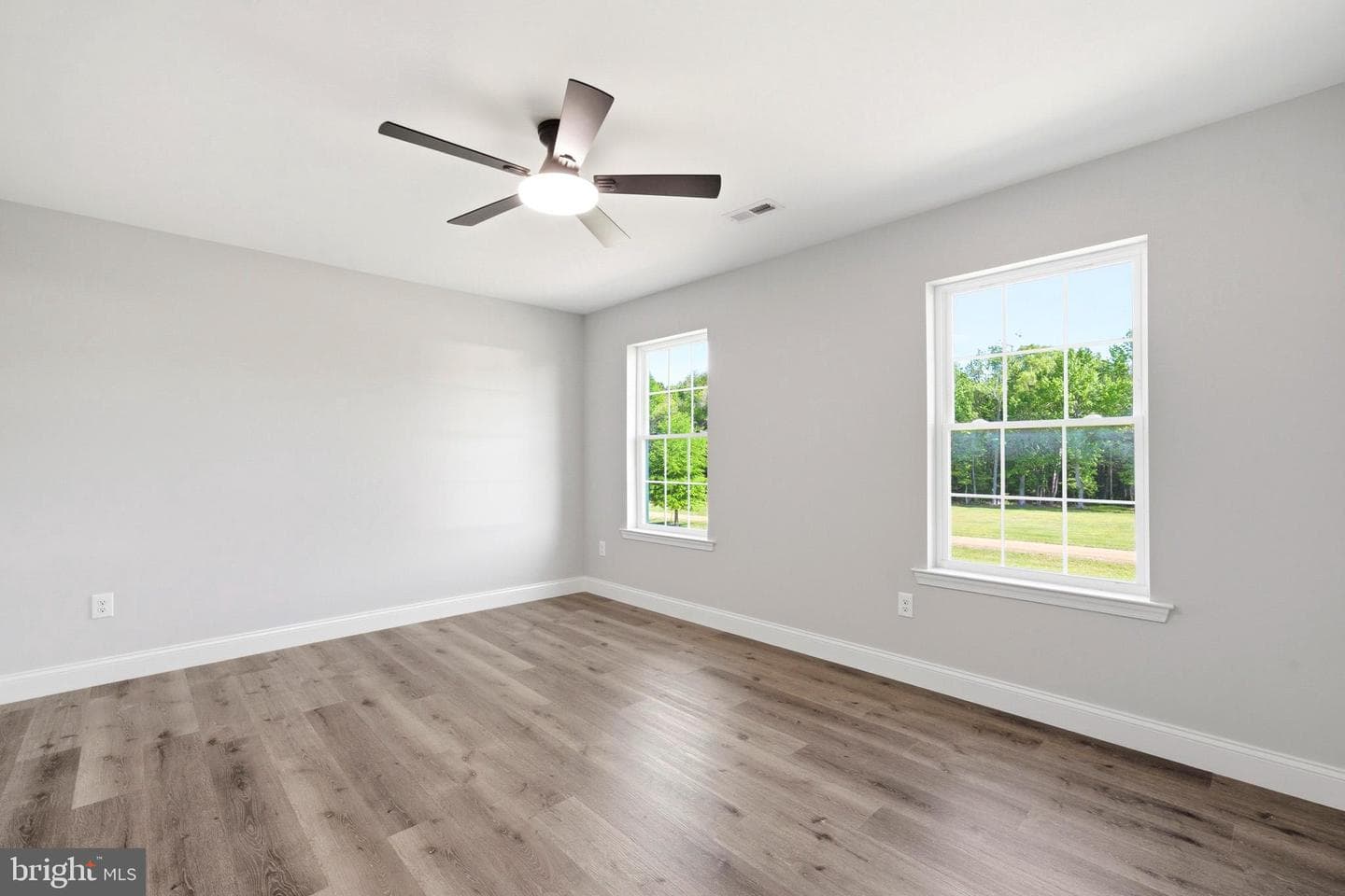 49845 Saint Jeromes Place photo 40