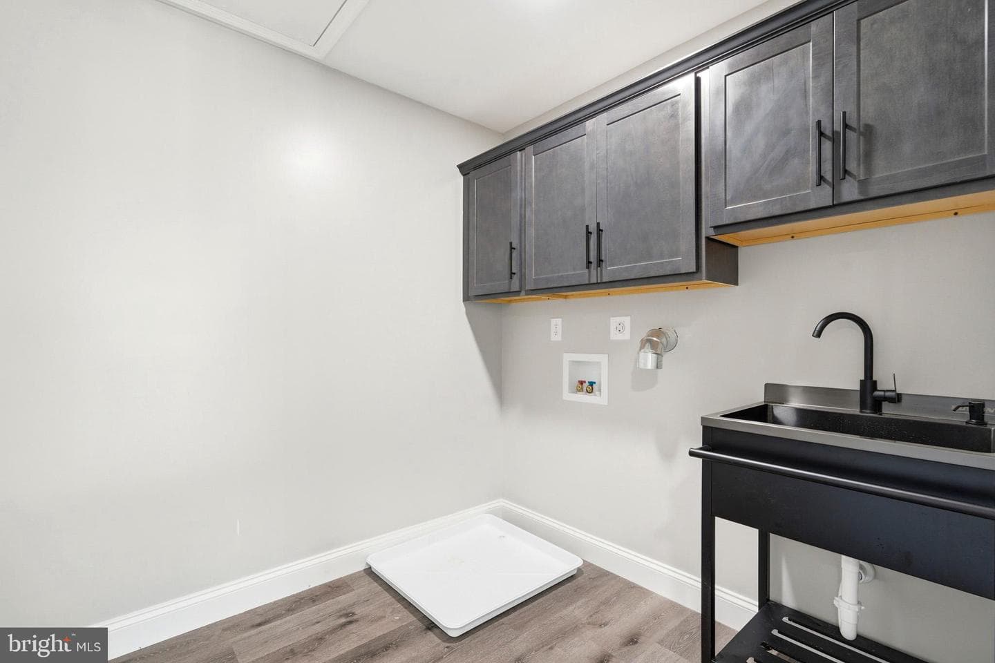 49845 Saint Jeromes Place photo 48