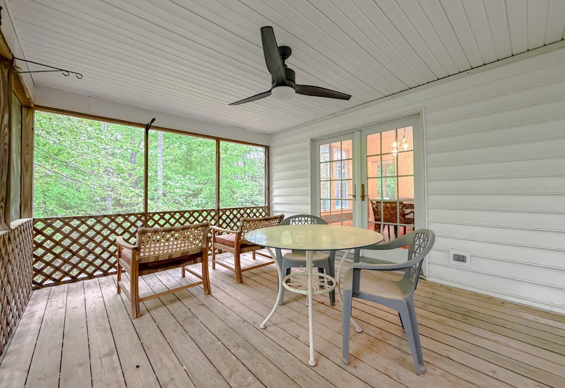 45885 Bobs Court photo 32