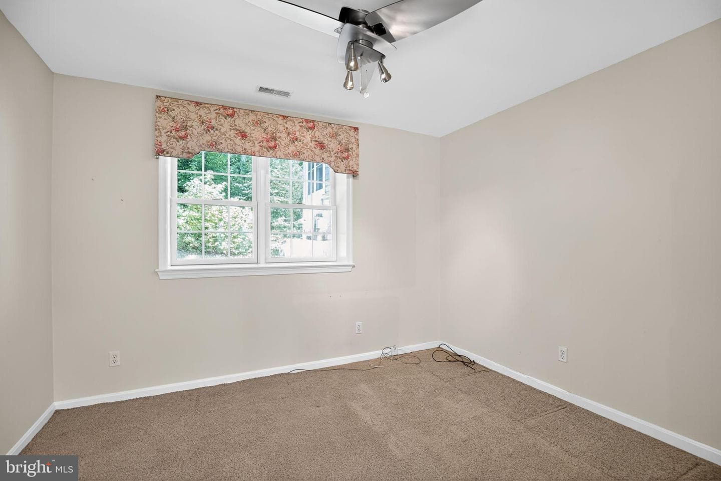 29542 Carol Lane photo 16