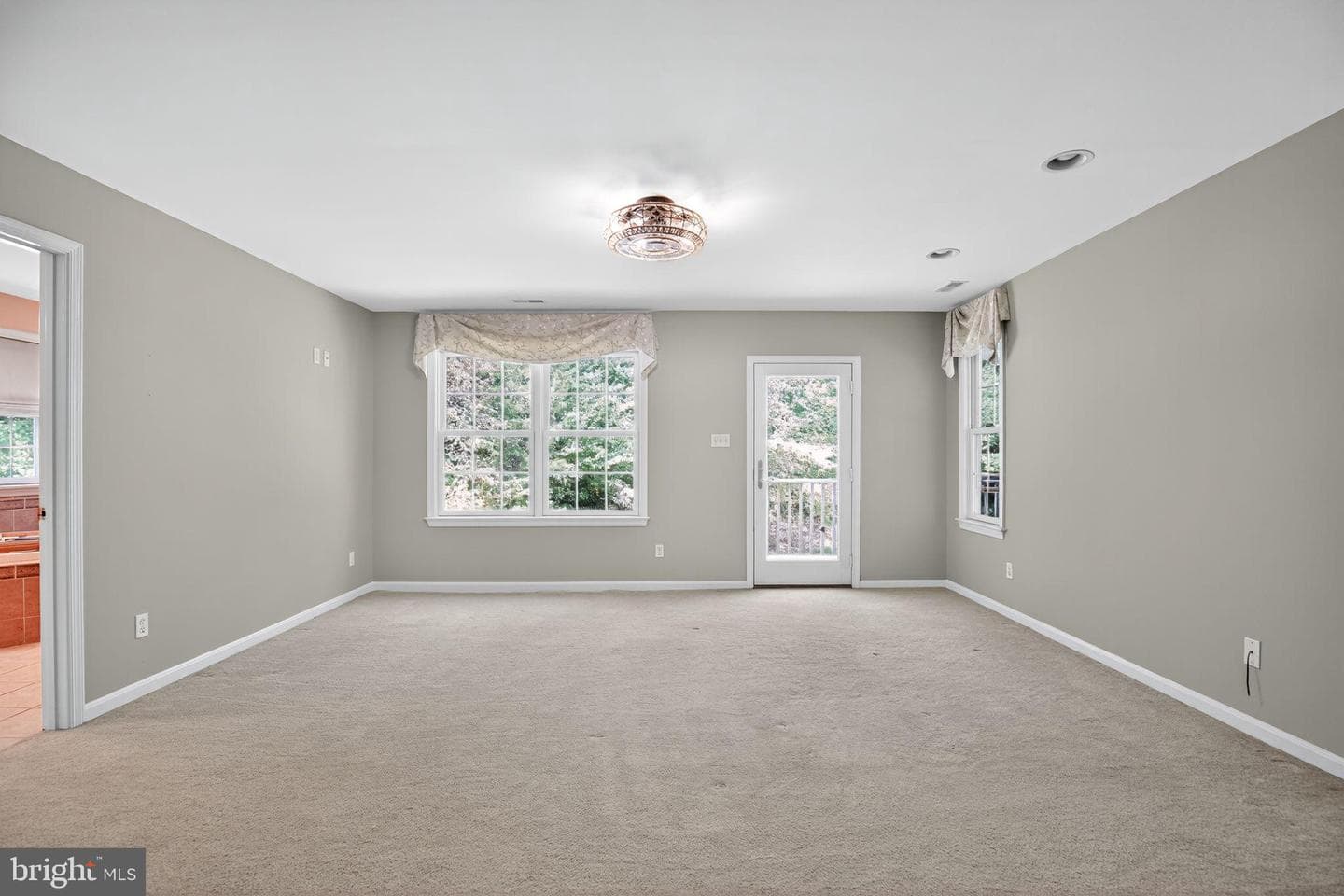 29542 Carol Lane photo 22