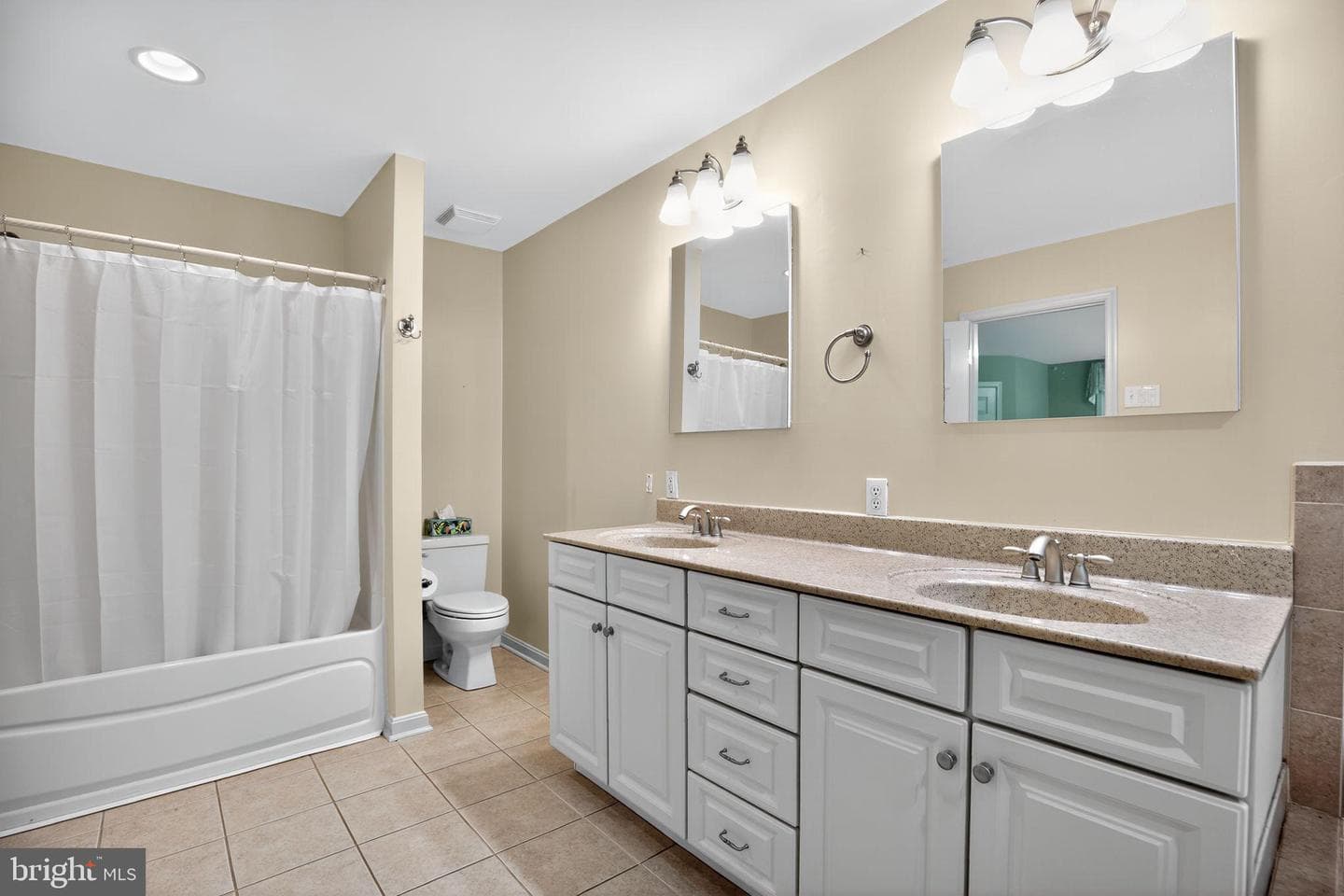 29542 Carol Lane photo 23
