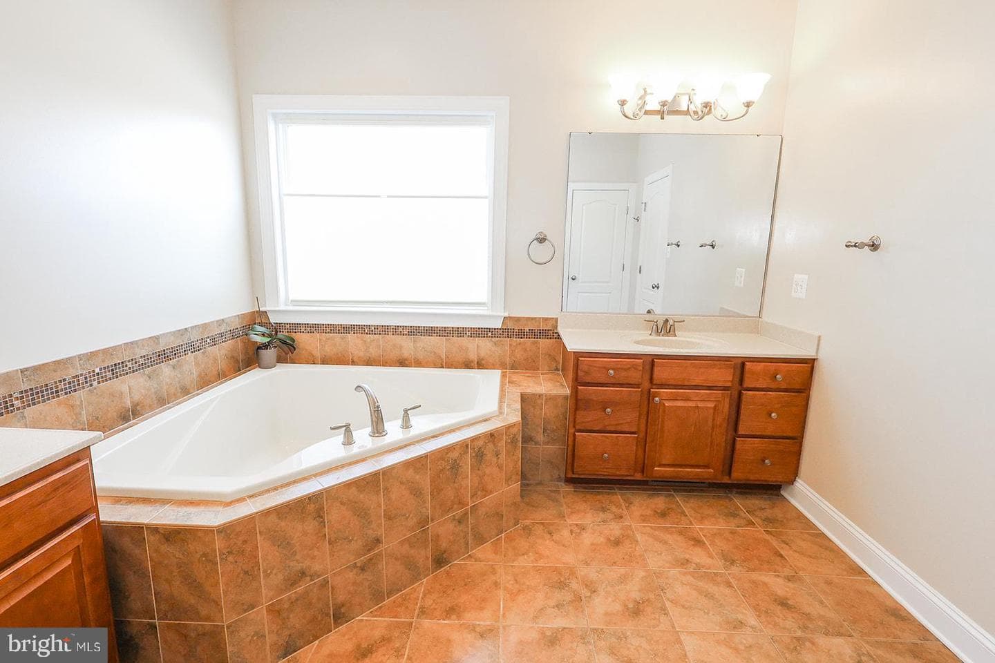 24541 Broad Creek Drive photo 31