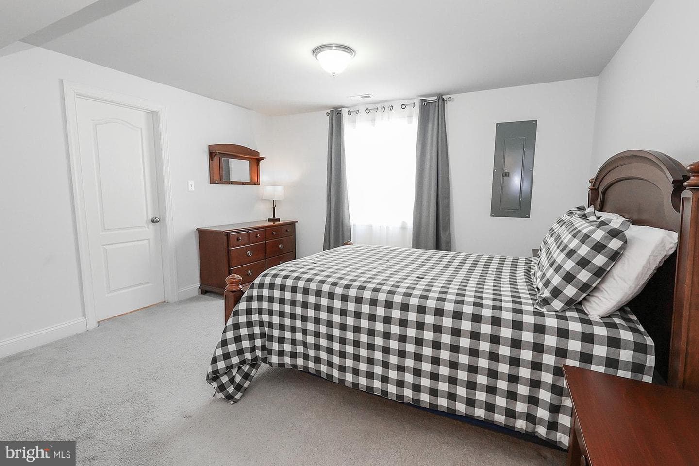 24541 Broad Creek Drive photo 55