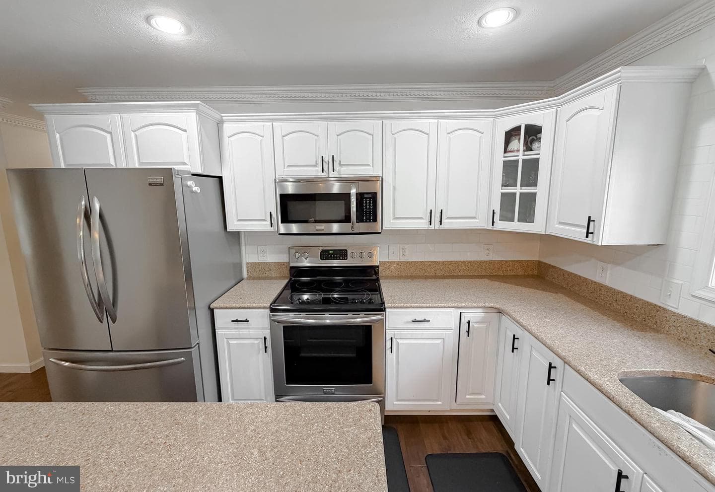 23207 Moakley Street photo 17