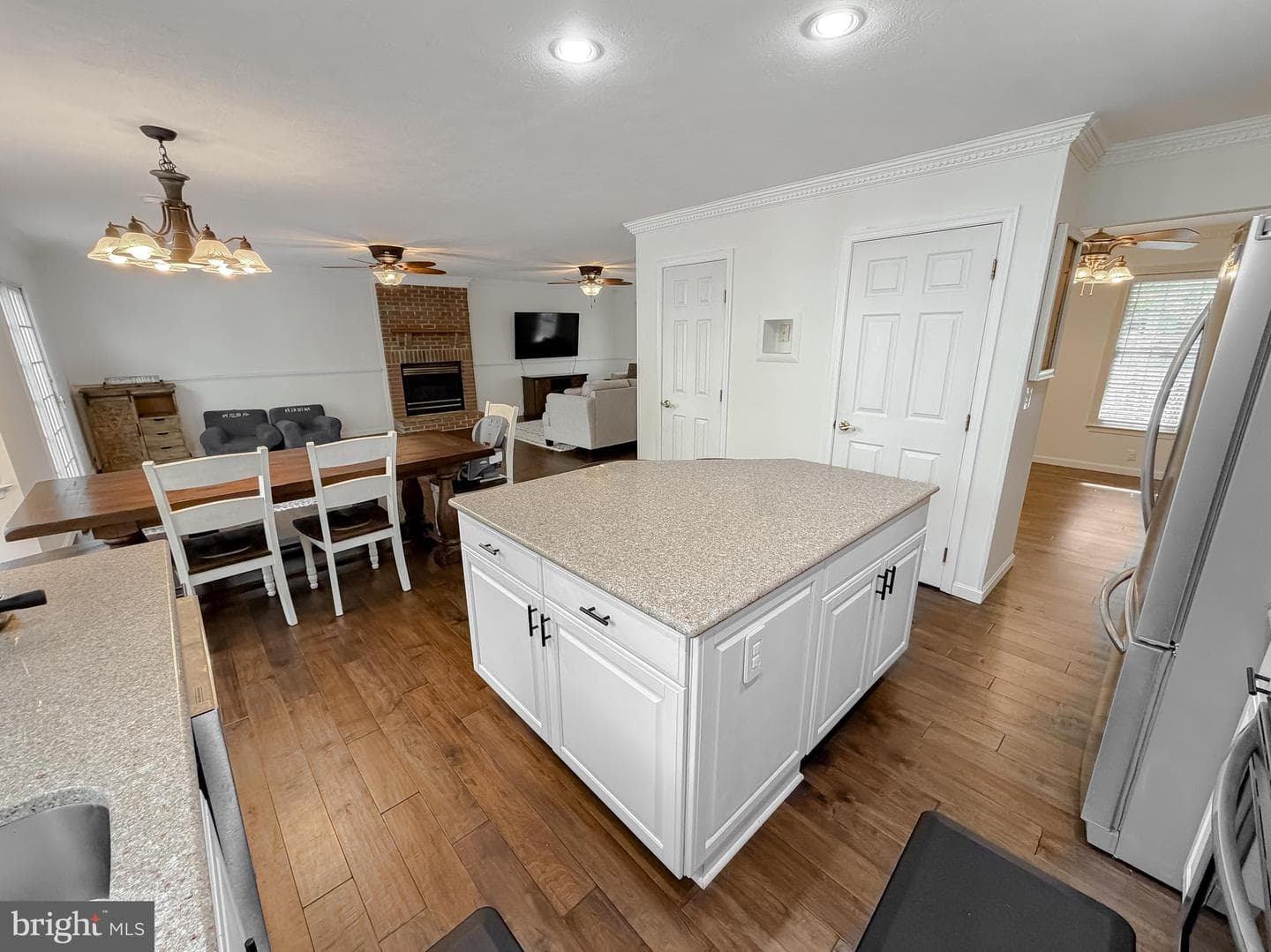 23207 Moakley Street photo 19