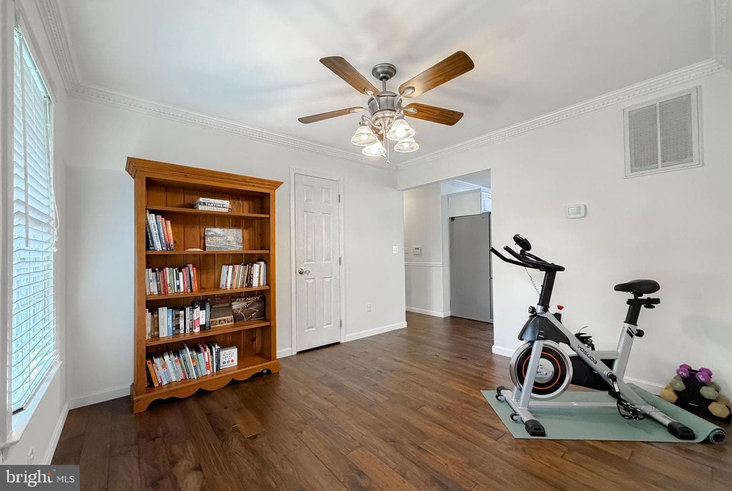 23207 Moakley Street photo 25