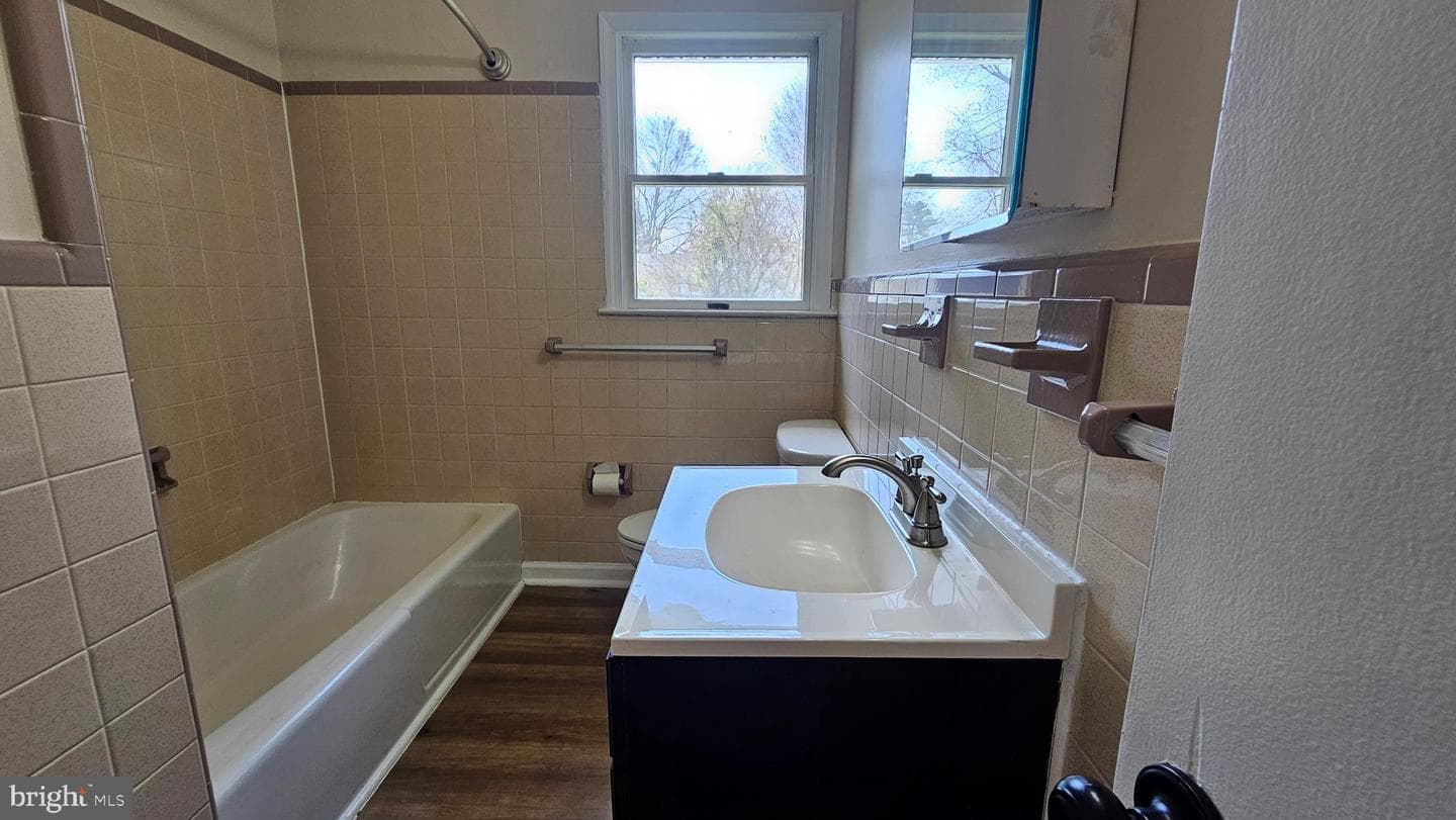 45031 Irvin Street photo 23