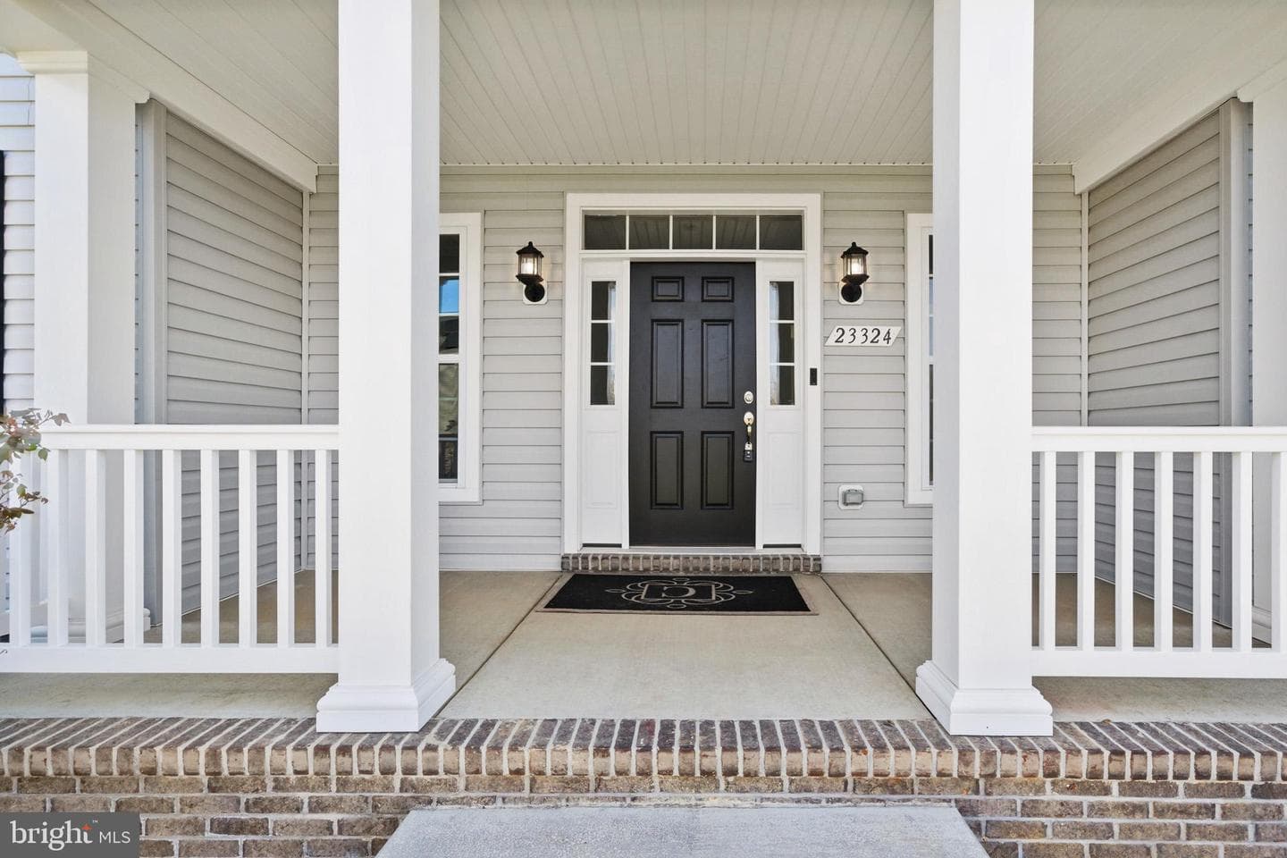 23324 Lindsay Drive photo 3