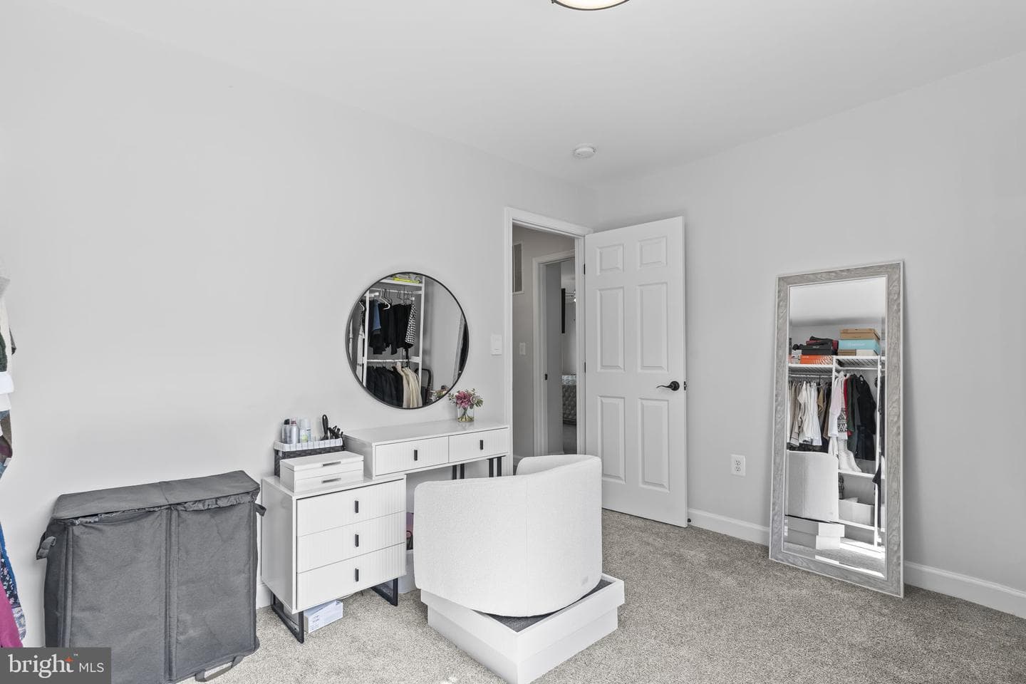 21544 Oxford Drive photo 32