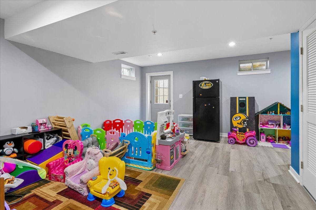 22244 Scott Circle photo 16