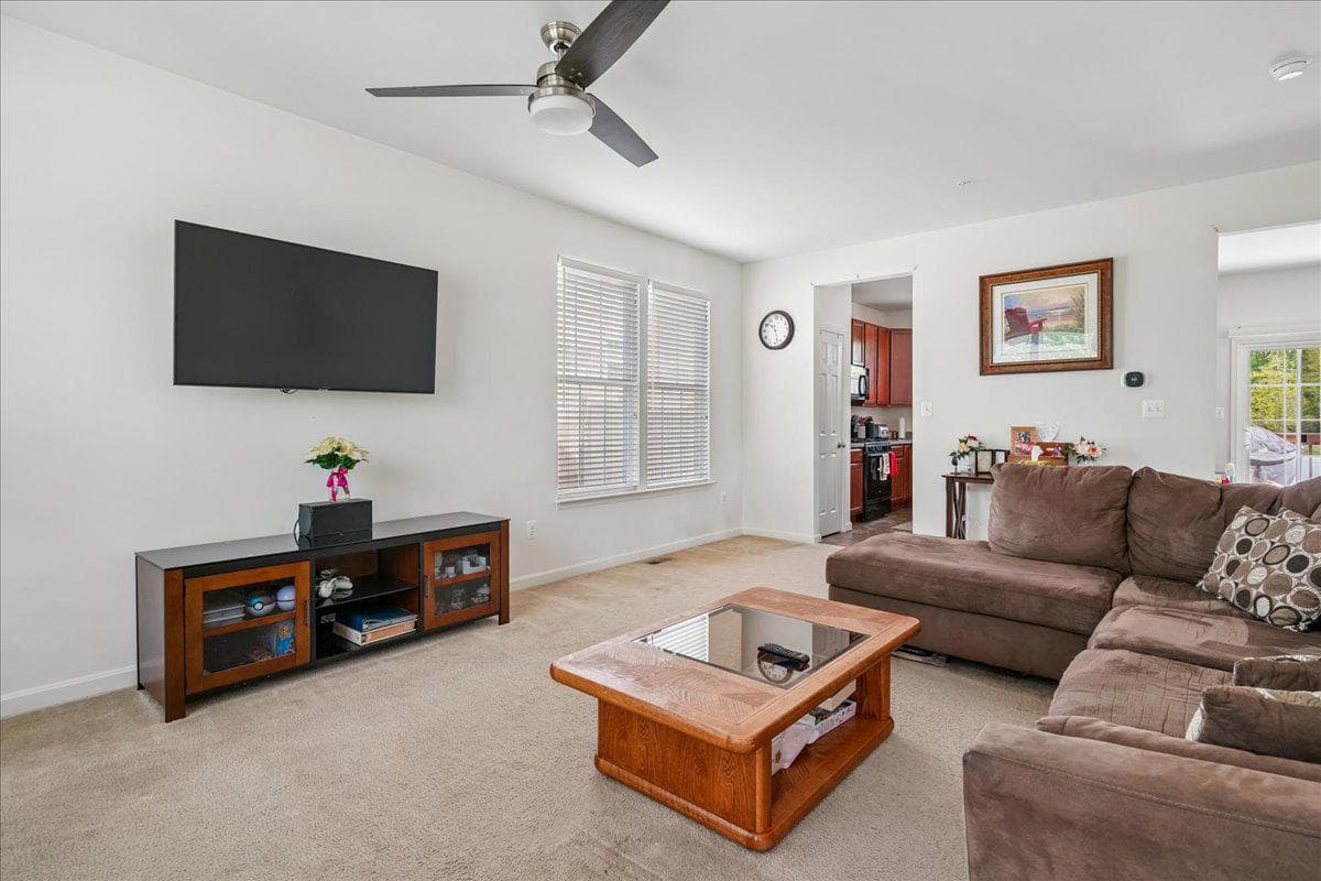 22244 Scott Circle photo 2
